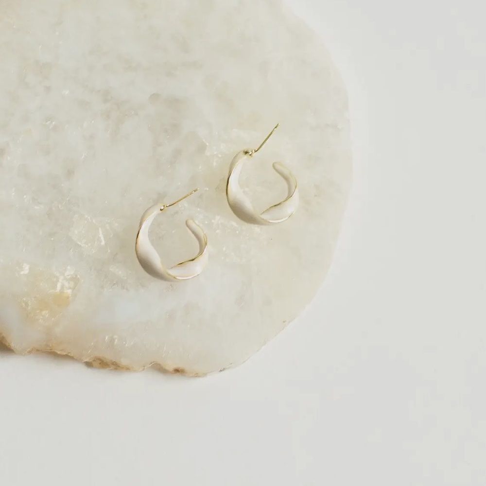Small Twist Hoops - Picture 2 of 2